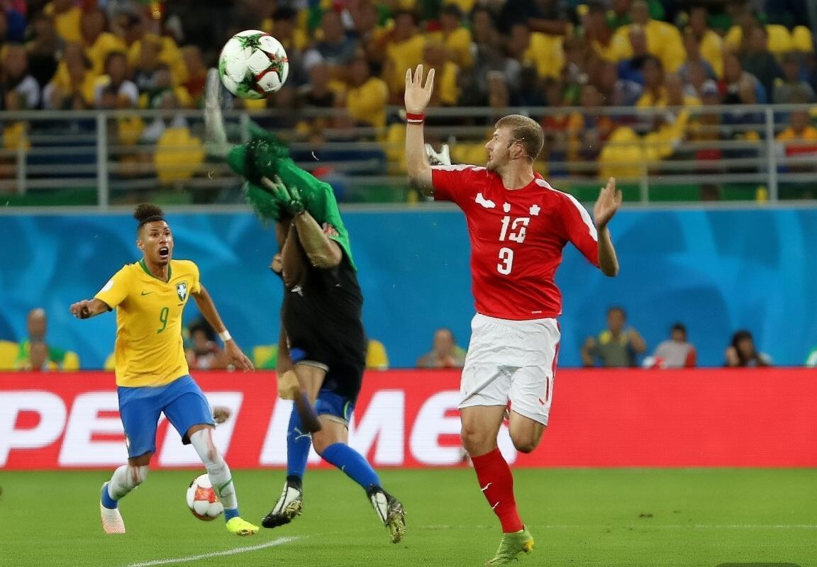 巴西瑞士大战：战术对决与赛后热议